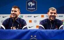 Ayah dari Kakak Beradik Lucas dan Theo Hernández `Muncul` 18 Tahun Kemudian Ayah dari Kakak Beradik Lucas dan Theo Hernández `Muncul` 18 Tahun Kemudian