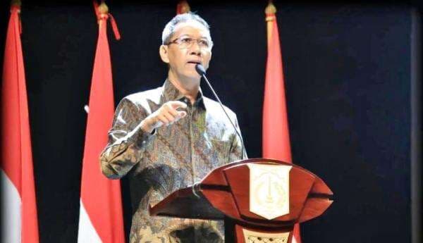 Pengamat Kebijakan Publik Semprot Keputusan Heru Budi Hartono yang Hapuskan Track Sepeda di Jakarta Pengamat Kebijakan Publik Semprot Keputusan Heru Budi Hartono yang Hapuskan Track Sepeda di Jakarta