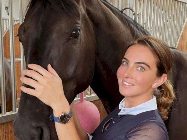 Intip 4 Potret Seksi Lisa Muller, WAGs Jerman Istri Thomas Muller yang Jago Berkuda! Intip 4 Potret Seksi Lisa Muller, WAGs Jerman Istri Thomas Muller yang Jago Berkuda!