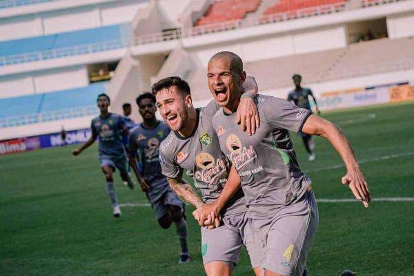 Hasil dan Fakta Pertandingan Persib Bandung vs Persebaya Surabaya Hasil dan Fakta Pertandingan Persib Bandung vs Persebaya Surabaya