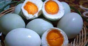Telur Asin: Makanan Lezat Warisan dari Masa ke Masa Telur Asin: Makanan Lezat Warisan dari Masa ke Masa