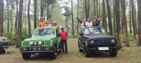 Sensasi Berwisata Adventure, Menelusuri Jejak Erupsi Gunung Semeru Gunakan Mobil Jeep Sensasi Berwisata Adventure, Menelusuri Jejak Erupsi Gunung Semeru Gunakan Mobil Jeep