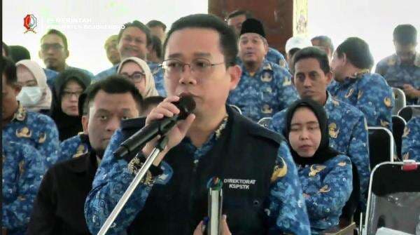 Warga Keluhkan Masih Ada Pungutan di Sekolah, Disdik Bojonegoro Tegaskan Komite Sudah Dihapus Warga Keluhkan Masih Ada Pungutan di Sekolah, Disdik Bojonegoro Tegaskan Komite Sudah Dihapus