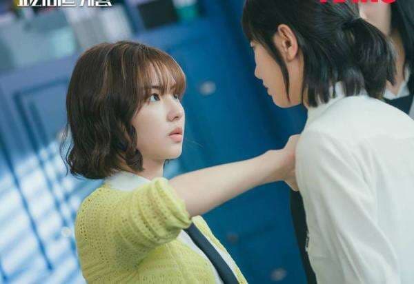 10 Drama Korea Bullying di Sekolah dengan Rating Tertinggi, Terbaru Pyramid Game 10 Drama Korea Bullying di Sekolah dengan Rating Tertinggi, Terbaru Pyramid Game