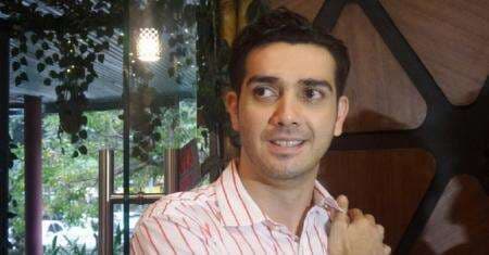 Kasus Narkoba, Aktor Film Fachri Albar Ditangkap Polisi Kasus Narkoba, Aktor Film Fachri Albar Ditangkap Polisi