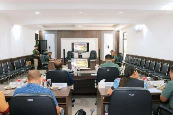 Kasrem 161/Wira Sakti Ikuti Rakornis TMMD Ke-124 Secara Virtual Bersama Aster Kasad Kasrem 161/Wira Sakti Ikuti Rakornis TMMD Ke-124 Secara Virtual Bersama Aster Kasad