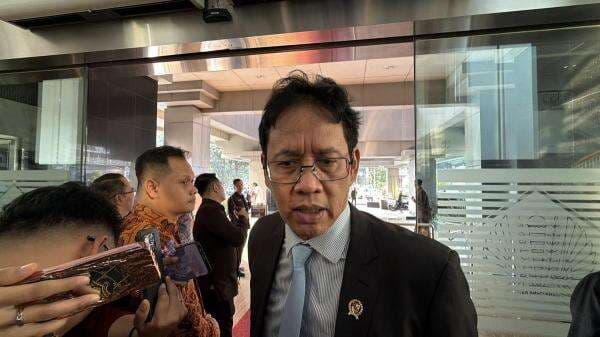 Masyarakat Serbu Pertalite Usai Harga Pertamax Naik, Begini Kata Purbaya Masyarakat Serbu Pertalite Usai Harga Pertamax Naik, Begini Kata Purbaya