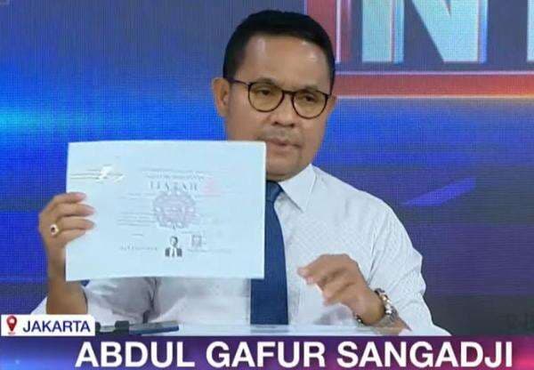Bantah Berkas Sudah P21, Kubu Roy Suryo Sebut Kasus Ijazah Jokowi Tak Layak Disidangkan Bantah Berkas Sudah P21, Kubu Roy Suryo Sebut Kasus Ijazah Jokowi Tak Layak Disidangkan