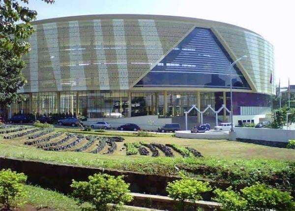 Ini Aksi Nyata Alumni Kedokteran Unpad jadi Relawan Medis di Konflik Kemanusiaan Palestina Ini Aksi Nyata Alumni Kedokteran Unpad jadi Relawan Medis di Konflik Kemanusiaan Palestina