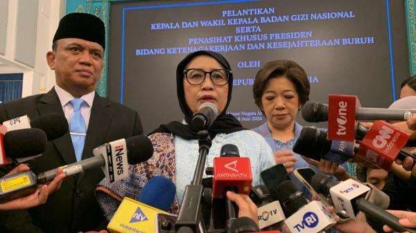 Isu Dana Dapur MBG Belum Cair, Nanik S Deyang Sebut Hoaks Isu Dana Dapur MBG Belum Cair, Nanik S Deyang Sebut Hoaks