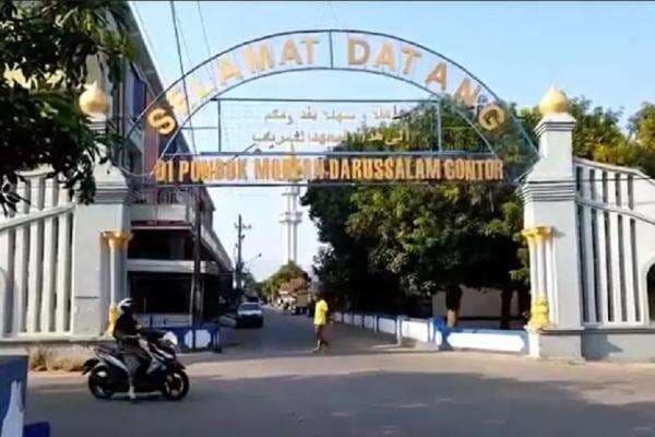 4 Santri Tewas Akibat Tertimpa Tandon Air Pondok Modern Darussalam Gontor 4 Santri Tewas Akibat Tertimpa Tandon Air Pondok Modern Darussalam Gontor