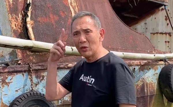 Jusuf Hamka, Bos Jalan Tol yang Raup Rp6 Miliar per Hari: 'Cukup Buat Beli Dunia?' Jusuf Hamka, Bos Jalan Tol yang Raup Rp6 Miliar per Hari: 'Cukup Buat Beli Dunia?'