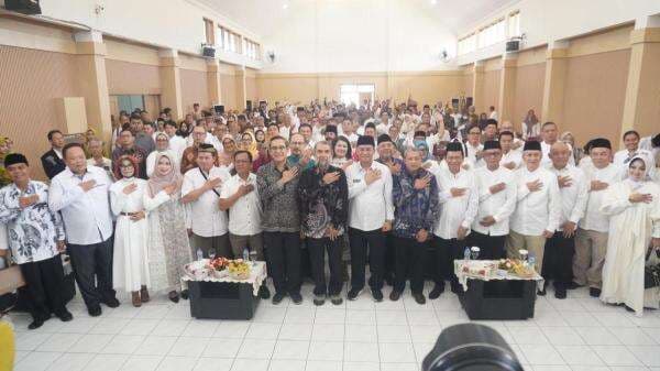 Kebersamaan Warnai Silaturahmi Akbar Aptisi Jabar Kebersamaan Warnai Silaturahmi Akbar Aptisi Jabar