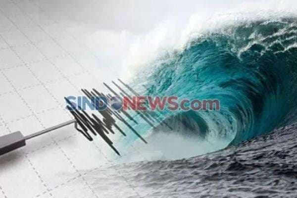 Peringatan Dini Tsunami di Sulut, Gorontalo, Sulteng, Malut, Kaltim Pasca Gempa M7,7 Peringatan Dini Tsunami di Sulut, Gorontalo, Sulteng, Malut, Kaltim Pasca Gempa M7,7