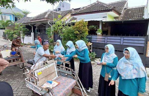 Indonesia Power UBP Grati Santuni 400 Tukang Becak di Pasuruan, Wujud Kepedulian di Bulan Ramadan Indonesia Power UBP Grati Santuni 400 Tukang Becak di Pasuruan, Wujud Kepedulian di Bulan Ramadan