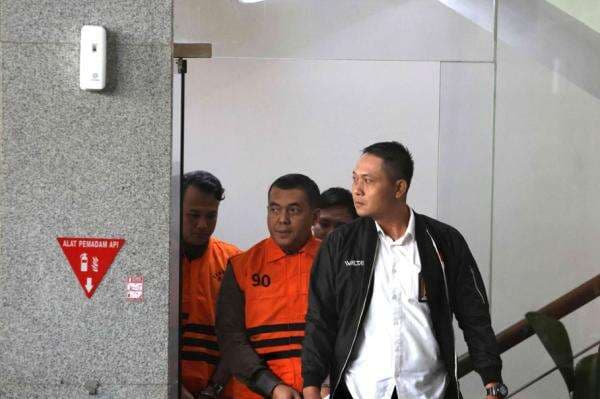 Begini Alur Pemerasan Izin Tinggal WNA oleh Silmy Karim dan Pejabat Kementerian Imipas Begini Alur Pemerasan Izin Tinggal WNA oleh Silmy Karim dan Pejabat Kementerian Imipas