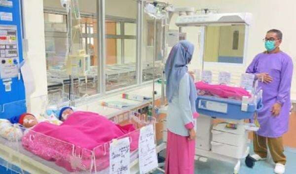 Bikin Iba, Seorang Ibu di Manggarai Timur Kehilangan Empat Bayinya dalam Kelahiran Langka Bikin Iba, Seorang Ibu di Manggarai Timur Kehilangan Empat Bayinya dalam Kelahiran Langka