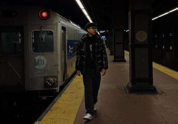 5 Potret Khayru Hardikusumo, Anak Gunawan Sudrajat yang Bikin Netizen Terpesona 5 Potret Khayru Hardikusumo, Anak Gunawan Sudrajat yang Bikin Netizen Terpesona