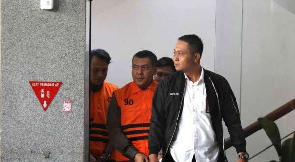 Dijadikan Tersangka Korupsi, Wamen Silmy Karim Miliki Kekayaan Fantastis Rp234,5 Miliar Dijadikan Tersangka Korupsi, Wamen Silmy Karim Miliki Kekayaan Fantastis Rp234,5 Miliar
