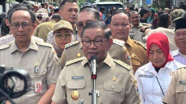 Hadapi Aksi Buruh, Pramono Tegaskan Pelayanan Tetap Optimal Hadapi Aksi Buruh, Pramono Tegaskan Pelayanan Tetap Optimal