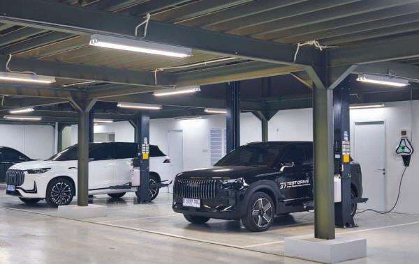 China Perketat Aturan Mobil Listrik mulai 2026, Tak Ikut Regulasi Insentif Dihapus China Perketat Aturan Mobil Listrik mulai 2026, Tak Ikut Regulasi Insentif Dihapus