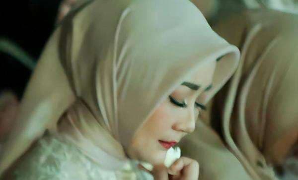 Curhatan Memilukan Atalia Praratya di Tengah Proses Cerai: Saya Tak Boleh Takut Kehilangan Curhatan Memilukan Atalia Praratya di Tengah Proses Cerai: Saya Tak Boleh Takut Kehilangan 