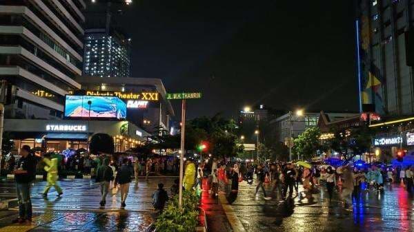 Pengumuman! Car Free Night Diberlakukan di Sudirman-Thamrin saat Malam Tahun Baru Pengumuman! Car Free Night Diberlakukan di Sudirman-Thamrin saat Malam Tahun Baru