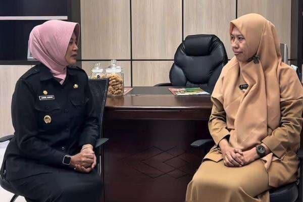 Camat Kasiman Bojonegoro Akui Salah Pakai Mobil Dinas Mudik, Ini Sanksi yang Diterima Camat Kasiman Bojonegoro Akui Salah Pakai Mobil Dinas Mudik, Ini Sanksi yang Diterima