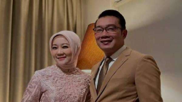 BREAKING NEWS: Atalia Praratya Gugat Cerai Ridwan Kamil BREAKING NEWS: Atalia Praratya Gugat Cerai Ridwan Kamil