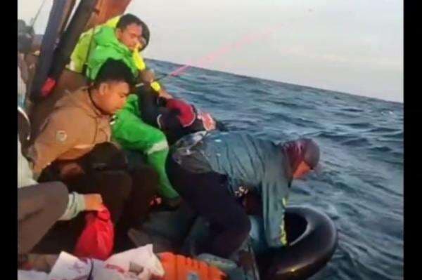 KM Putri Lancar Samudera Tenggelam di Indramayu, Ini Identitas 3 Korban Hilang KM Putri Lancar Samudera Tenggelam di Indramayu, Ini Identitas 3 Korban Hilang