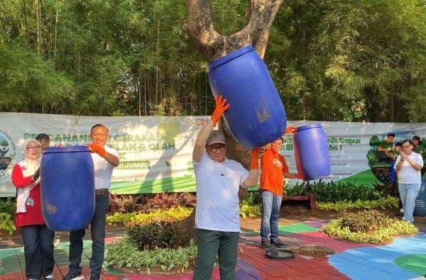 Ciangir Disiapkan Jadi Penampungan Kompos, Pramono Yakin 9.000 Ton Sampah Jakarta Bisa Tertangani Ciangir Disiapkan Jadi Penampungan Kompos, Pramono Yakin 9.000 Ton Sampah Jakarta Bisa Tertangani