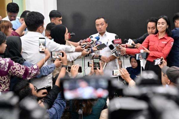 Silmy Karim Jadi Tersangka KPK, Mensesneg: Kita Perang Melawan Korupsi Silmy Karim Jadi Tersangka KPK, Mensesneg: Kita Perang Melawan Korupsi
