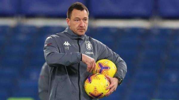 John Terry Buka Suara! Tegas Bantah Rumor Jadi Pelatih Ole Romeny Dkk John Terry Buka Suara! Tegas Bantah Rumor Jadi Pelatih Ole Romeny Dkk