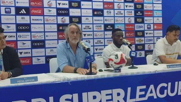 Pesta Gol, Jan Olde Riekerink Puji Mentalitas Dewa United Usai Cukur Persis Solo 5-1 Pesta Gol, Jan Olde Riekerink Puji Mentalitas Dewa United Usai Cukur Persis Solo 5-1