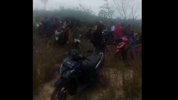 Peringatan Tsunami Dampak Gempa, Warga Tarakan Panik Selamatkan Diri ke Tempat Tinggi Peringatan Tsunami Dampak Gempa, Warga Tarakan Panik Selamatkan Diri ke Tempat Tinggi