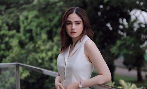 Tumbuh Tanpa Sosok Ayah, Syifa Hadju Sempat Pikirkan Tak Menikah Tumbuh Tanpa Sosok Ayah, Syifa Hadju Sempat Pikirkan Tak Menikah