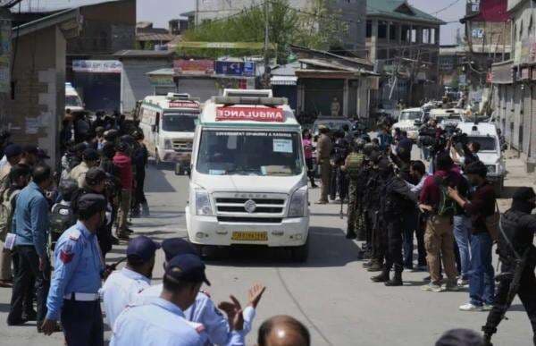Panas! India Usir Semua Warga Pakistan Buntut Penembakan di Kashmir Tewaskan 28 Orang Panas! India Usir Semua Warga Pakistan Buntut Penembakan di Kashmir Tewaskan 28 Orang