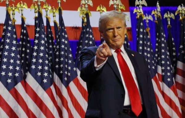 Donald Trump Akan Hadiri Prosesi Upacara Pemakaman Paus Fransiskus di Roma Donald Trump Akan Hadiri Prosesi Upacara Pemakaman Paus Fransiskus di Roma