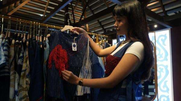 Produk UMKM RI Digandrungi Pasar Global, Transaksi Penjajakan Bisnis Tembus Rp233 Miliar Produk UMKM RI Digandrungi Pasar Global, Transaksi Penjajakan Bisnis Tembus Rp233 Miliar