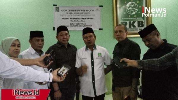 LIVE TikTok PKB Banjir 1,1 Juta Like! DPC PKB Polman Ramaikan Halal Bihalal Digital Bareng Cak Imin LIVE TikTok PKB Banjir 1,1 Juta Like! DPC PKB Polman Ramaikan Halal Bihalal Digital Bareng Cak Imin