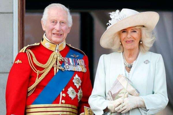 Alasan Raja Charles III Tidak Menikahi Ratu Camilla Sejak Awal Meski Mencintainya Alasan Raja Charles III Tidak Menikahi Ratu Camilla Sejak Awal Meski Mencintainya