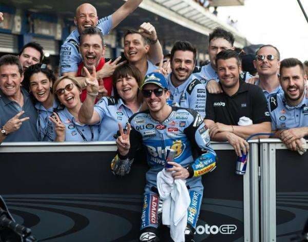 Hasil Race MotoGP Spanyol 2025: Marc Marquez Kecelakaan, Alex Marquez Menang dan Cetak Sejarah Hasil Race MotoGP Spanyol 2025: Marc Marquez Kecelakaan, Alex Marquez Menang dan Cetak Sejarah