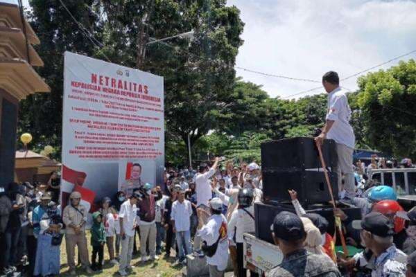 Anggota DPRD Dilecehkan, Ratusan Kader Gerinda di Banggai Desak Pelaku Persekusi Diadili Anggota DPRD Dilecehkan, Ratusan Kader Gerinda di Banggai Desak Pelaku Persekusi Diadili
