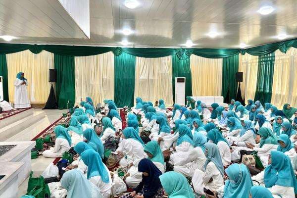 Anggota MPR Ida Fauziyah Ajak Masyarakat Amalkan Nilai-nilai Pancasila Anggota MPR Ida Fauziyah Ajak Masyarakat Amalkan Nilai-nilai Pancasila