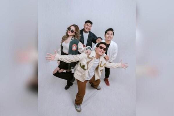 Belum Beruntung: Lagu Batas Senja Rangkum Luka Cinta Anak Muda, Download Gratis hanya di TREBEL! Belum Beruntung: Lagu Batas Senja Rangkum Luka Cinta Anak Muda, Download Gratis hanya di TREBEL!