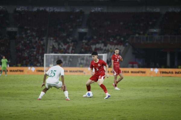 Mathew Baker Jadi Debutan Termuda Timnas Indonesia saat Taklukkan Oman 3-0 Mathew Baker Jadi Debutan Termuda Timnas Indonesia saat Taklukkan Oman 3-0