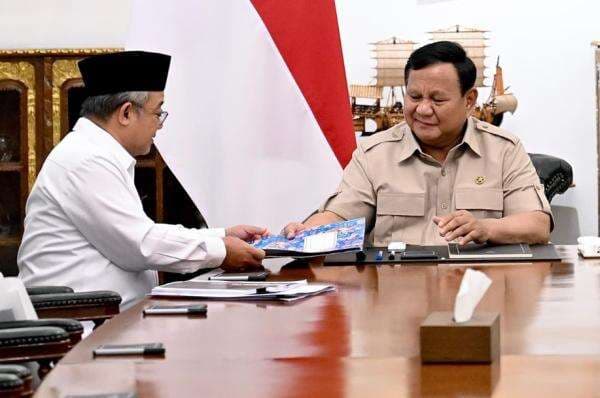 Lapor Prabowo, Mendikdasmen: Tunjangan Guru Naik dan Program Beasiswa Diperluas Lapor Prabowo, Mendikdasmen: Tunjangan Guru Naik dan Program Beasiswa Diperluas