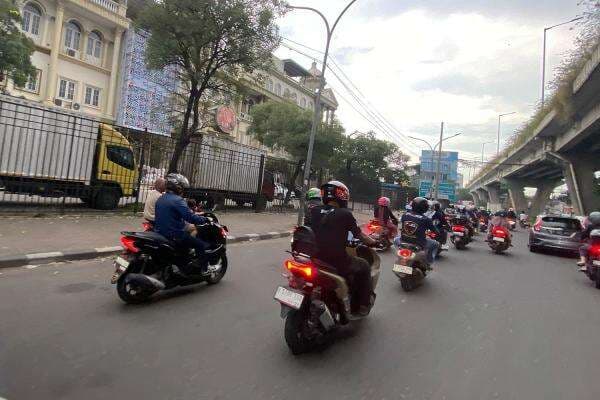 7 Tips Berkendara Motor saat Puasa 7 Tips Berkendara Motor saat Puasa