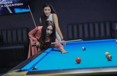 Selebriti Tanah Air Berlliana Lovell Jajal Main Biliar di PBC: Kualitasnya di atas Rata-Rata! Selebriti Tanah Air Berlliana Lovell Jajal Main Biliar di PBC: Kualitasnya di atas Rata-Rata!