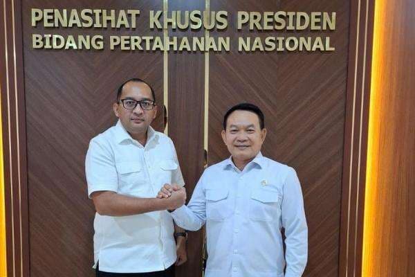 Bertemu Penasihat Khusus Presiden, Heikal: Program MBG Perkuat Pertahanan Nasional Bertemu Penasihat Khusus Presiden, Heikal: Program MBG Perkuat Pertahanan Nasional